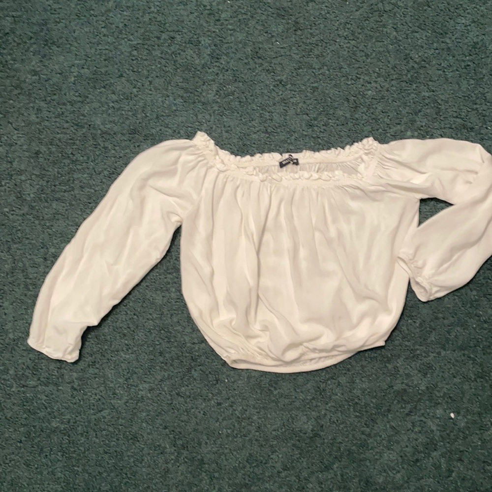 BRANDY MELVILLE 2 for 1 - white & blue blouses